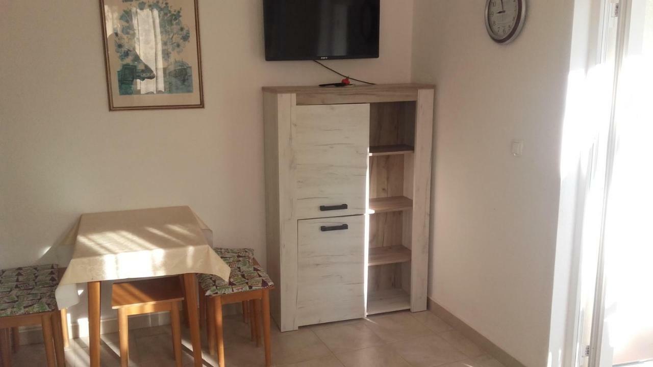 Apartment Dragovic Клек Екстериор снимка